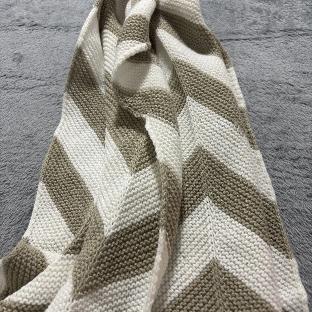 Steve Madden Womens OS Beige White Scarf‎ Lot 2 Leopard Chevron Lightweight Chic